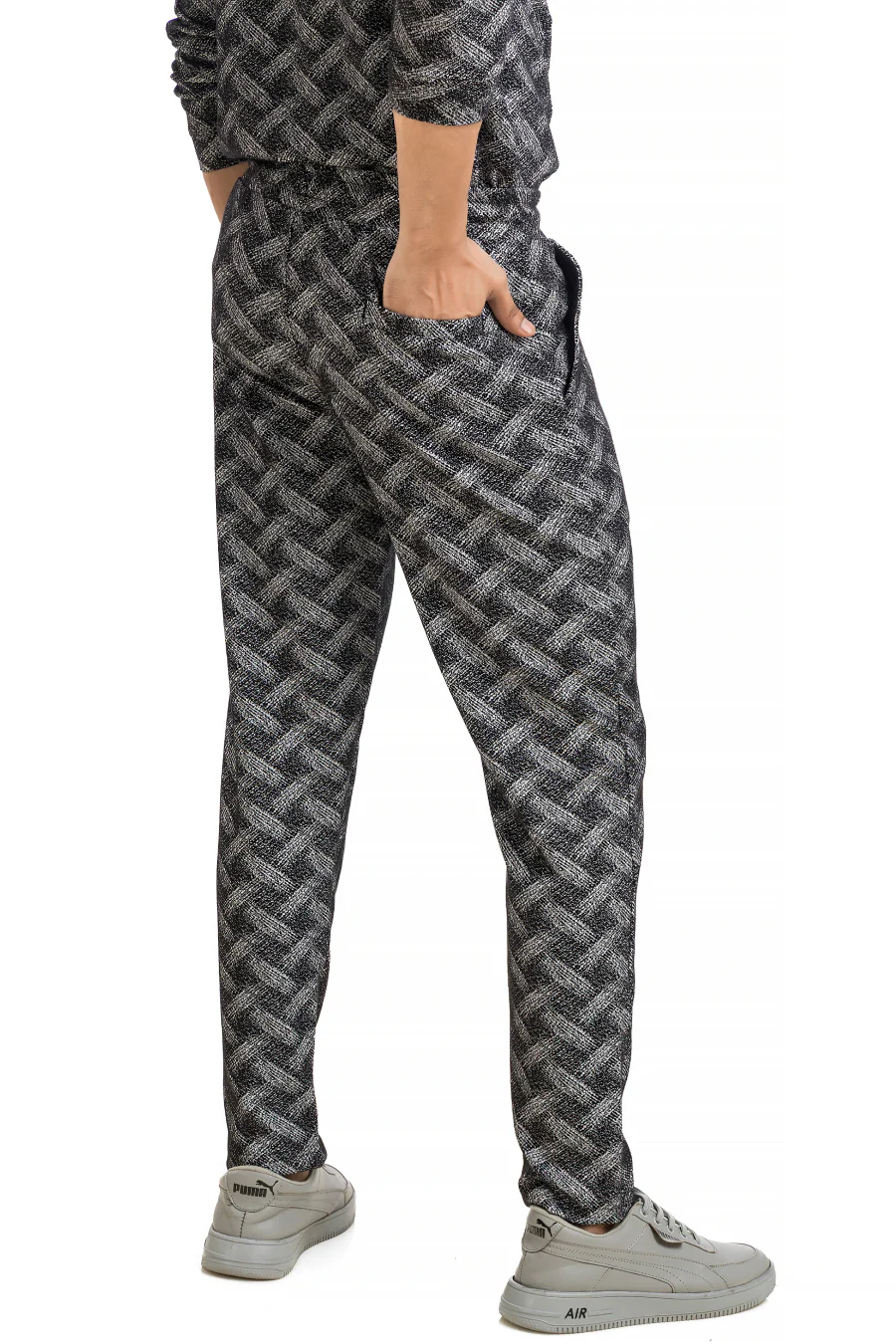 Everyday Ease Black Printed Co-Ord Set – Full Sleeve T-Shirt & Joggers - Image 3